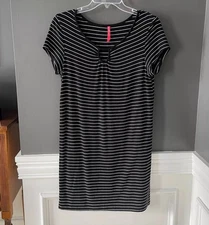 Ruby Ribbon Short Sleeve Tunic Black White Stripe Stretch Size Medium