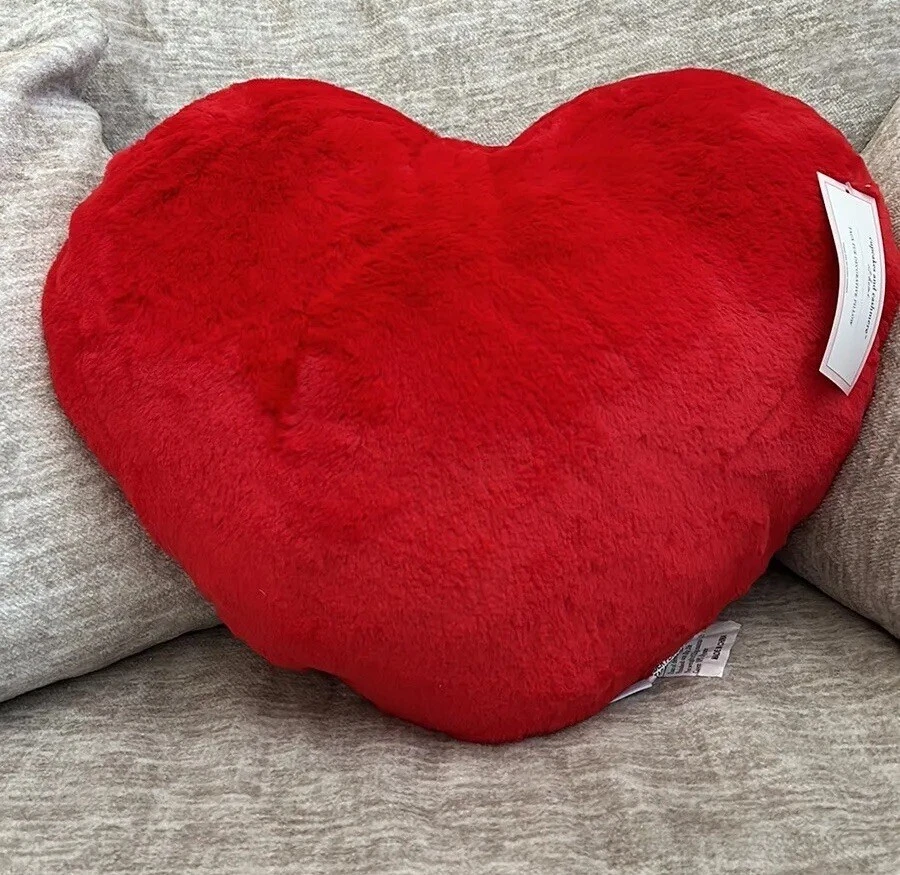 Red fur pillow outlet