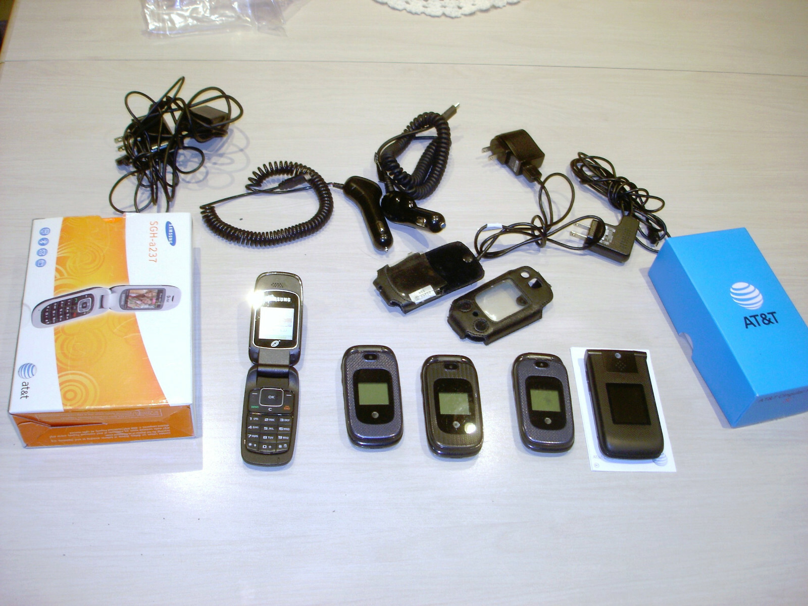 & 1 Samsung 3g ++++++ Many Extras