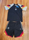 Foto 1 di 7