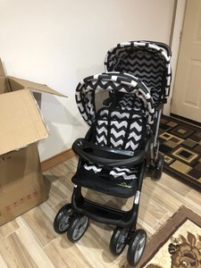 costway foldable stroller