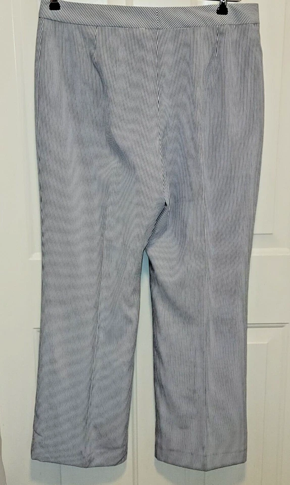 Par de fabulosos pantalones a rayas azules y blancas Le Suit Separates para mujer talla 10 Foto 4 de 4