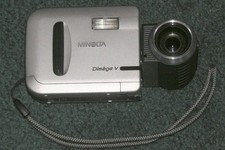 Konica Minolta Dimage V .35MP Digital Camera Built-in Flash, Zoom  Macro Mode
