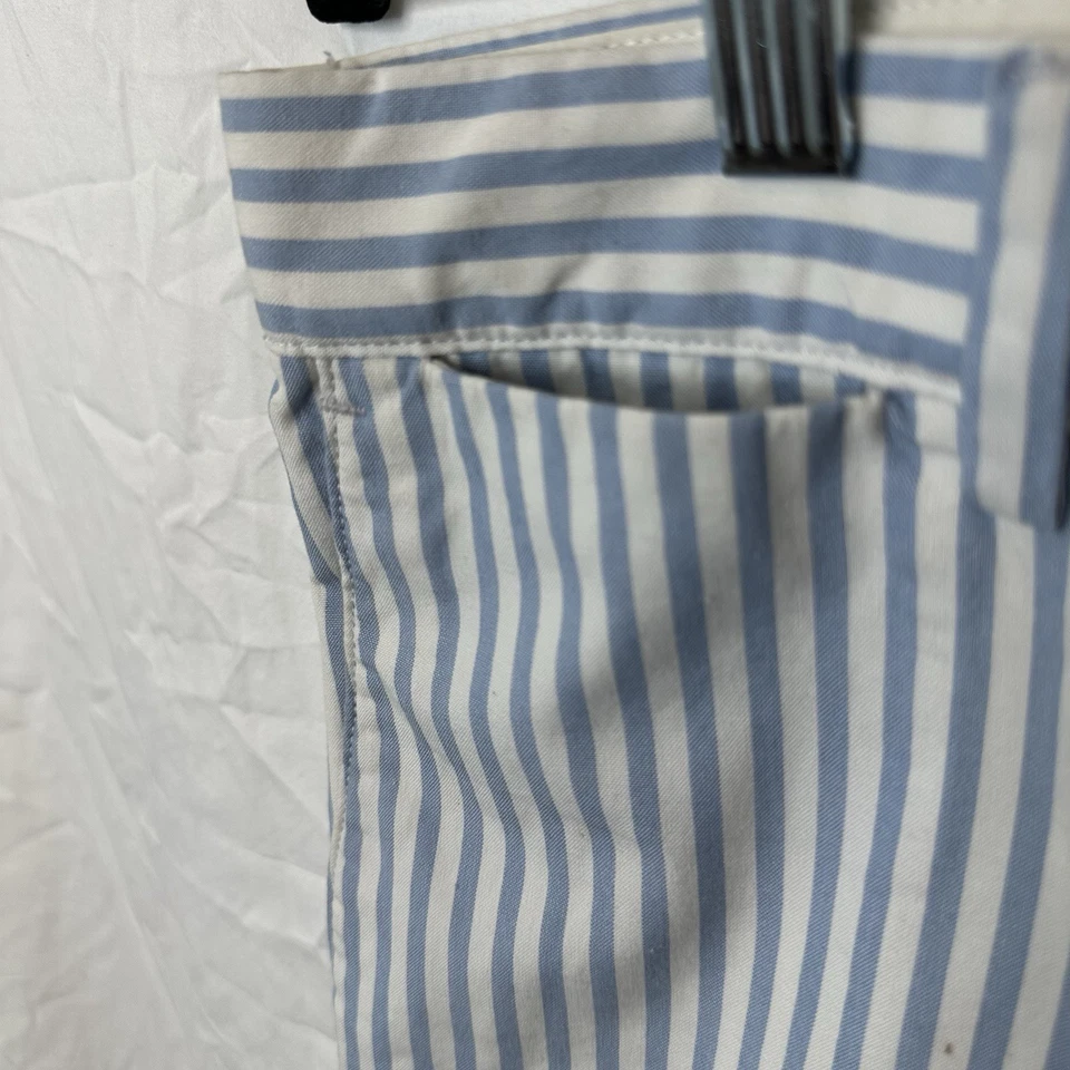 Pantalones Cortos Club Monaco Para Hombre Azul y Blanco Rayas Talla 32 Bermudas Preppy Usados en Excelente Condición Foto 3 de 4