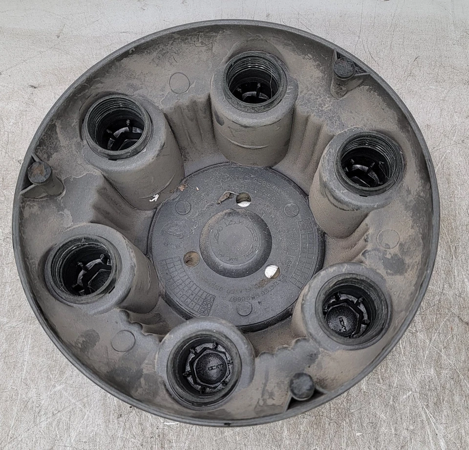 Tampa de roda central Chevrolet Silverado 1500 2007 para roda de 17 polegadas fabricante de equipamento original - Imagem 2 de 4