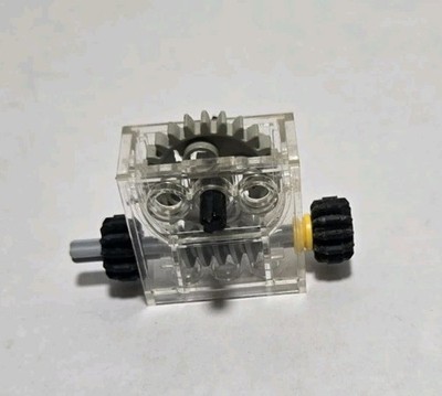LEGO Technic Gear Box Assembly 2 x 4 x 3 1/3 w/Gears Trans-Clear