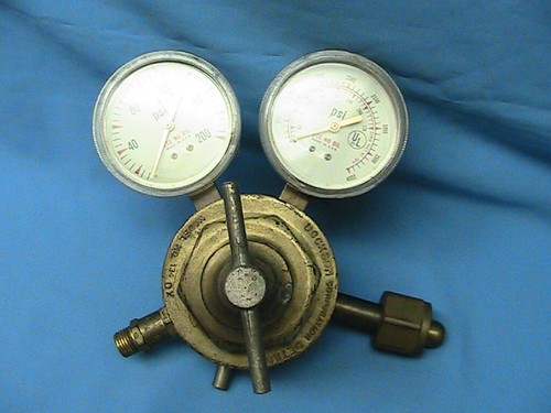1 USED DOCKSON CONSTANT PRESSURE REGULATOR 134-1 200 PSI GAGE 4000 PSI GAGE - 第 1/10 張圖片