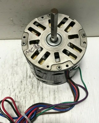 Montre Tissot Mécanique ref 284 cadran piqué et patiné des années 50 - L'Atelier