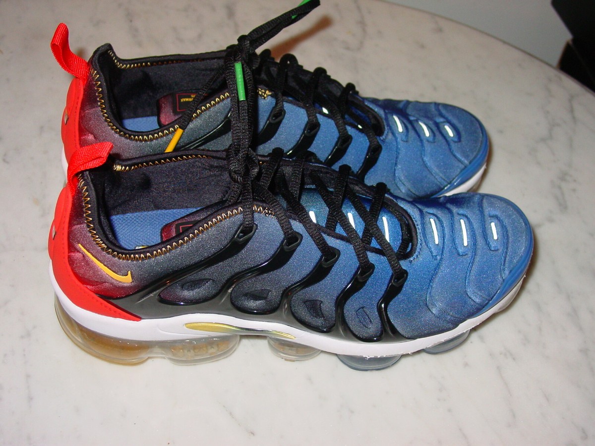 vapormax live together play together nike