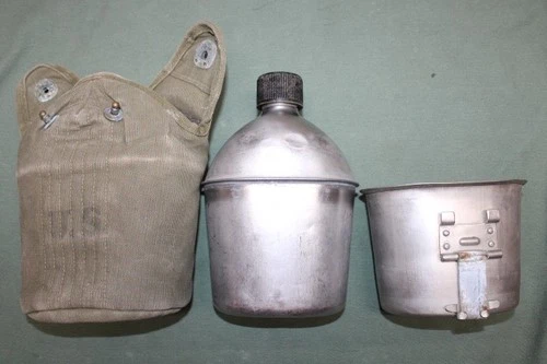 US Military WW2 Era Metal Water Canteen with Canvas Pouch and Cup Set 1945 JC80