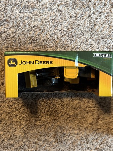 ERTL John Deere Wheel Loader Die-Cast Model ~ 1:50 ~ #37013 ~ New In Box !! - Picture 3 of 6