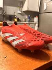 Adidas laceless predator elite FG: Size 7