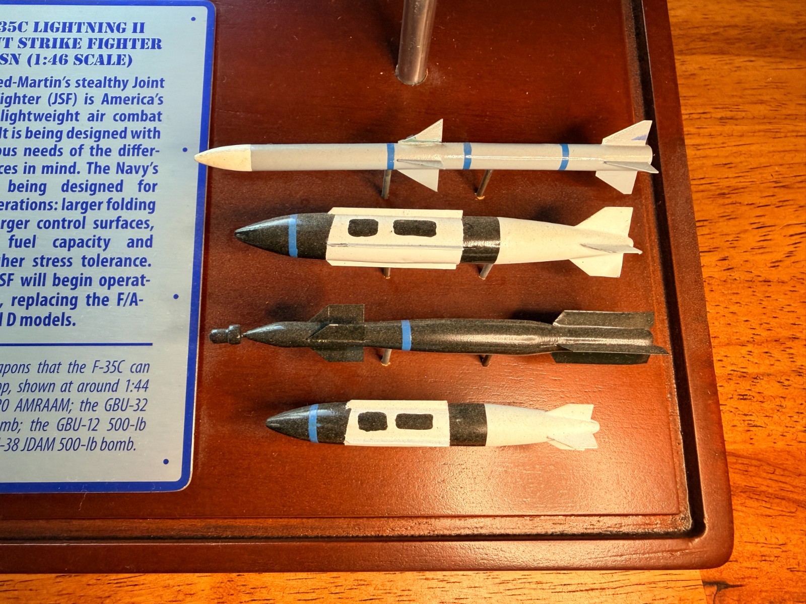 USN Lockheed F-35C Lightning II Carrier Version Desk Top 1/46 Model Airplane