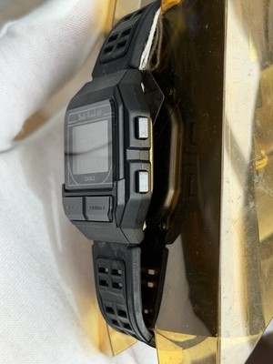 NOS Rare Vintage Casio DB-81 Data Bank 80 Men's Digital Sports
