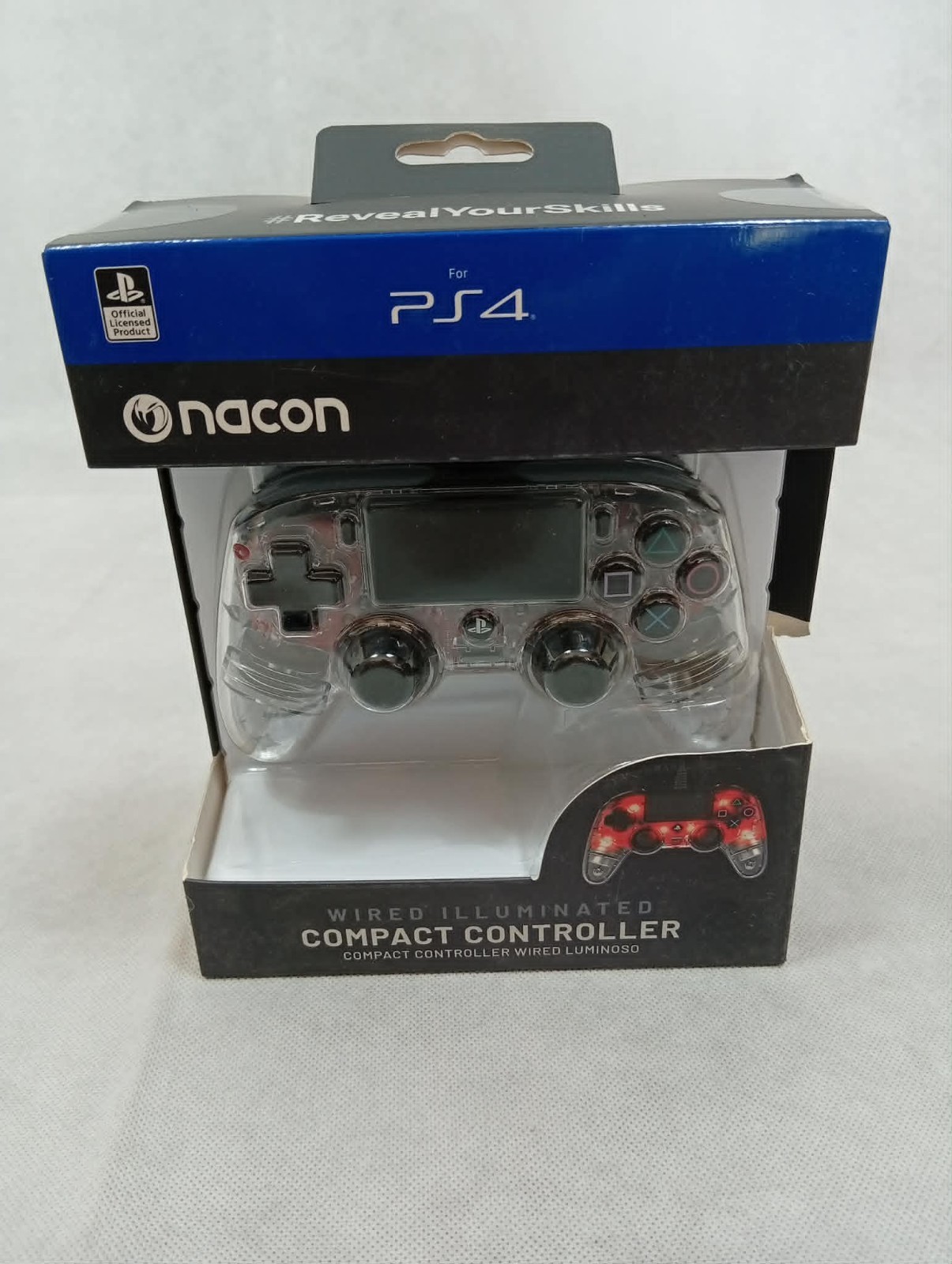 Manette filaire Nacon transparente et rouge pour console PS4