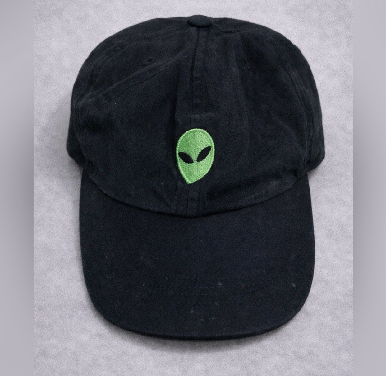 Green Alien Outer Space Baseball Cap Embroidered … - image 1