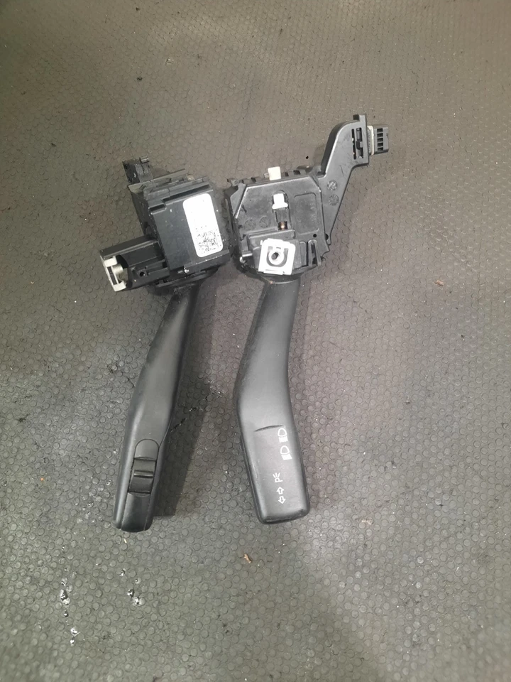 Seat Altea XL TDI 2009 5 puertas MK1 Estate limpiaparabrisas e indicador tallos 1K0953519 #9 Foto 2 de 3