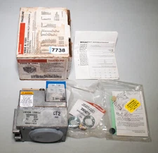 Honeywell V800A1591 Single Valve Standing Pilot Combination Gas Control Valve