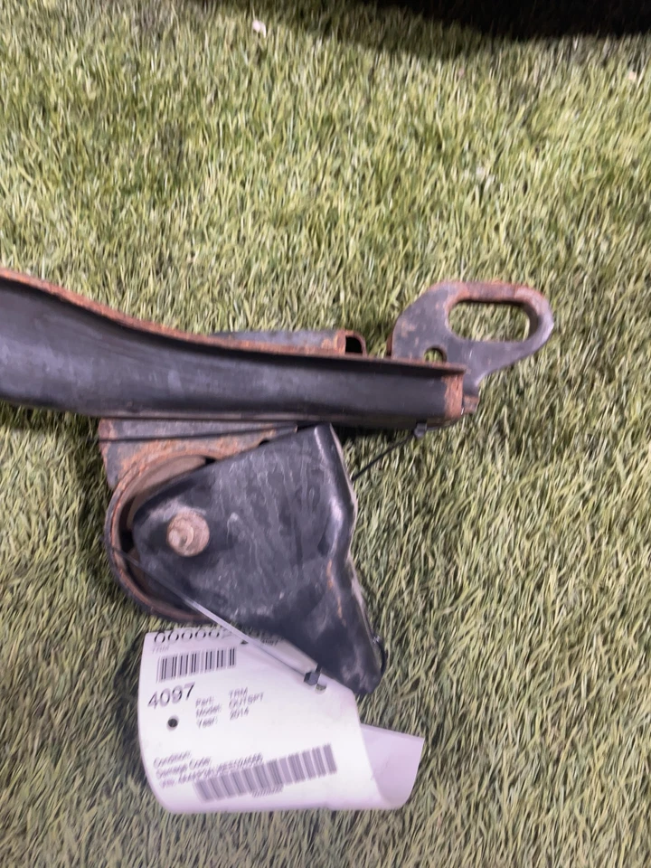 ✅ 2014 OUTLANDER SPORT TRANSMISSION MOUNT OEM - Image 2 of 4