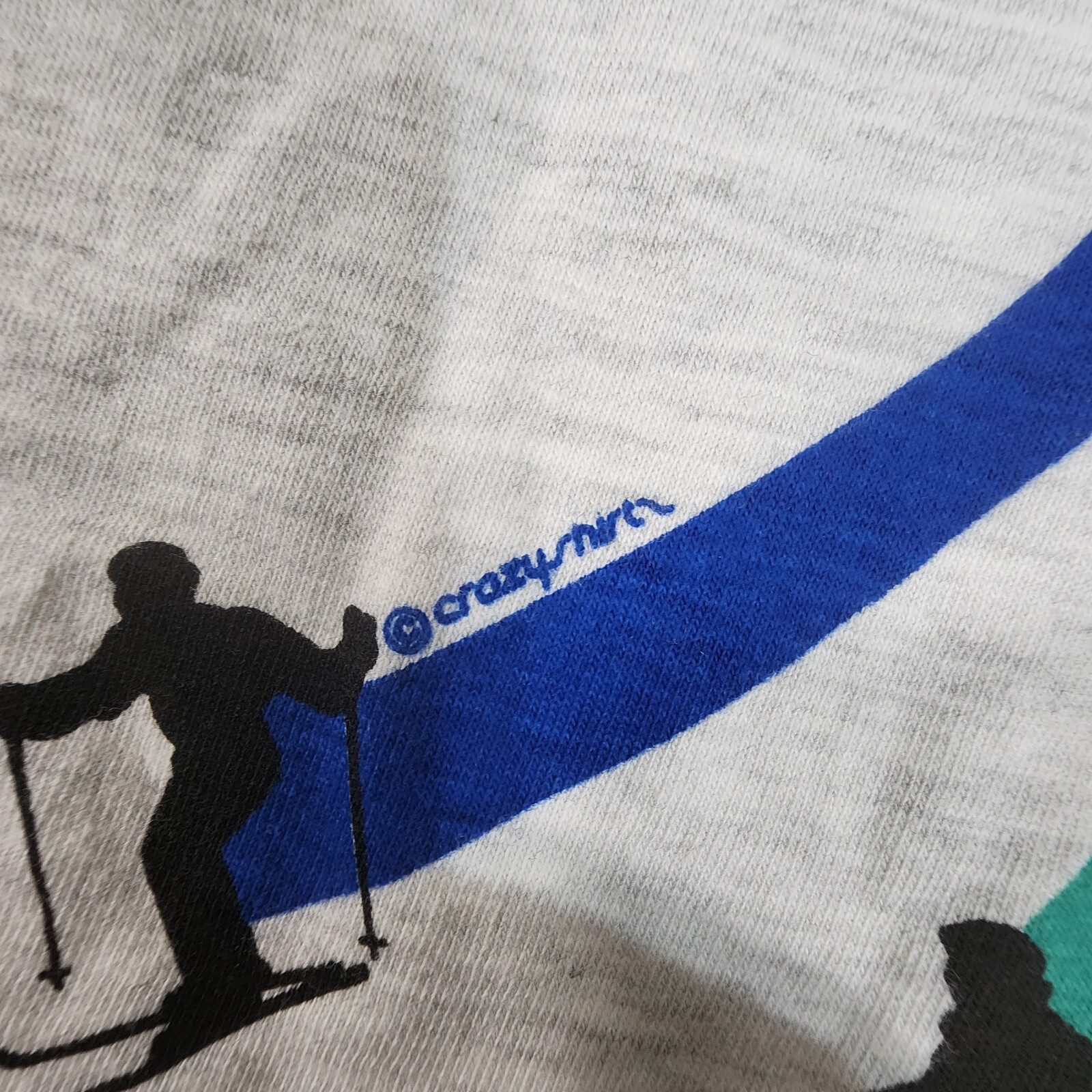 Vintage Crazy Shirts Hawaii TShirt Mens XL Gray Ski Vail Crew Neck