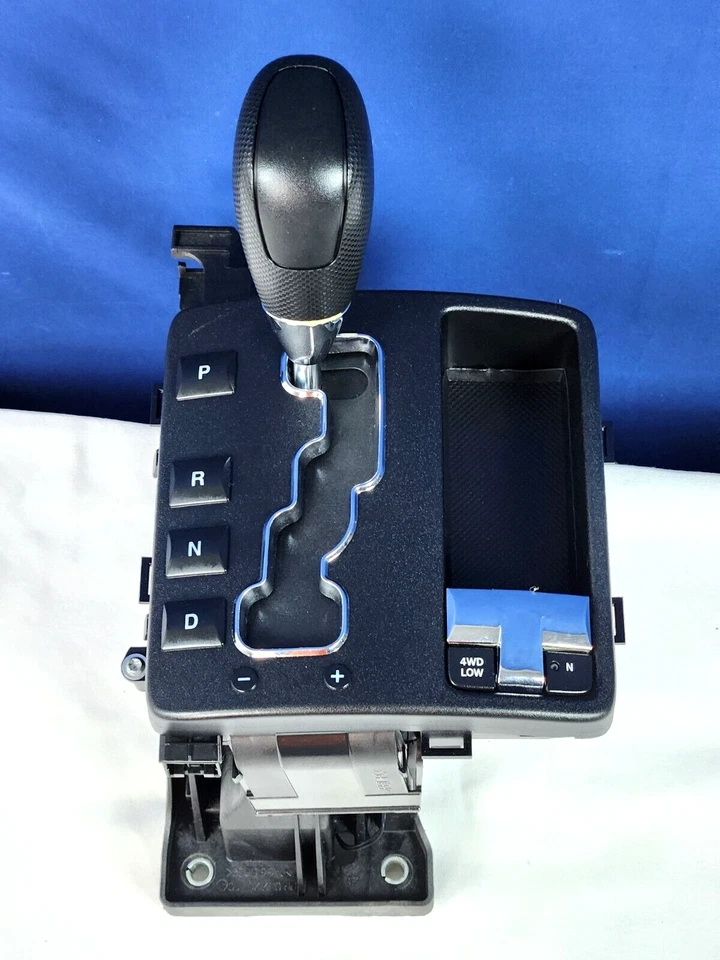 🏅  2006  2007 Jeep Grand Chrokee 4WD   Floor Shifter assembly   052124138AC 🏅 - Image 2 of 4