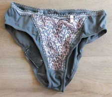 Acousma Embroidery Briefs Size 75 S New