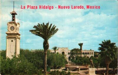 CPM AK Nuevo Laredo. La Plaza Hidalgo MEXICO (661594)