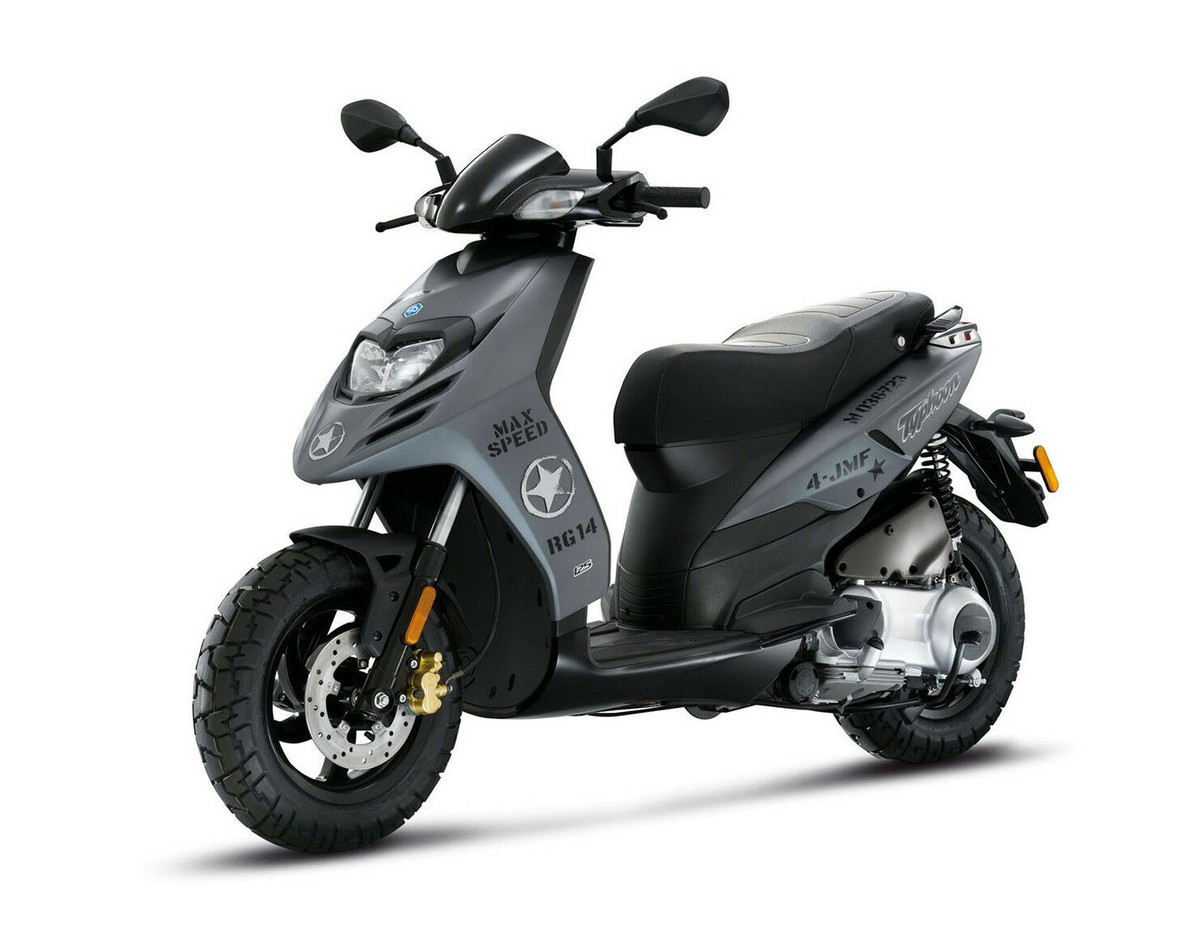 HOT Bikes Piaggio Typhoon 125 2015 Piaggio Typhoon 125 4t
