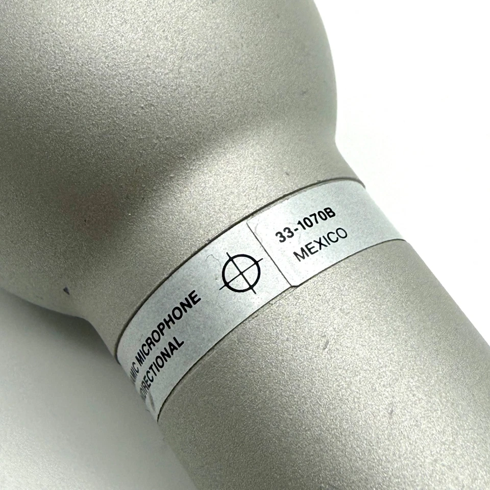 Vintage Realistic / Shure Onmidirectional Dynamic Microphone 33-1070B - (#3) - Image 2 of 4