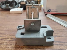 Fuse Clip For Disconnect Switch 17-13839 (CX24A)