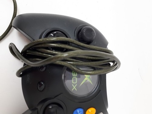 Microsoft XBOX Origional Games Controllers In Black X 3  - Picture 4 of 10