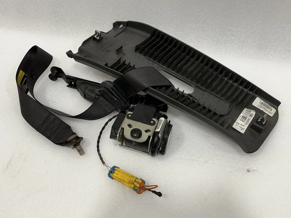 Chevrolet Colorado 2006 lado del pasajero derecho cinturón de seguridad delantero doble cabina Foto 2 de 4