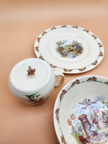 Royal Doulton Bunnykins 3-teiliges Set (Tasse, Schale, Teller) - Bild 6 von 6