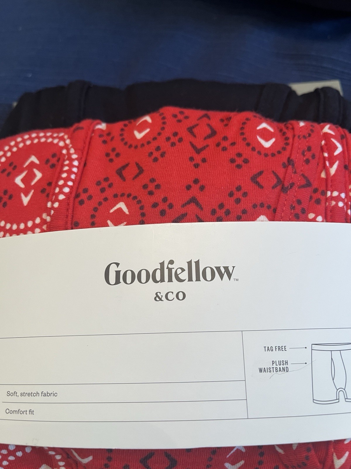 Goodfellow & Co Mens 2-Pack Bandana Print Mid-Rise Trunks Red Black Size XL