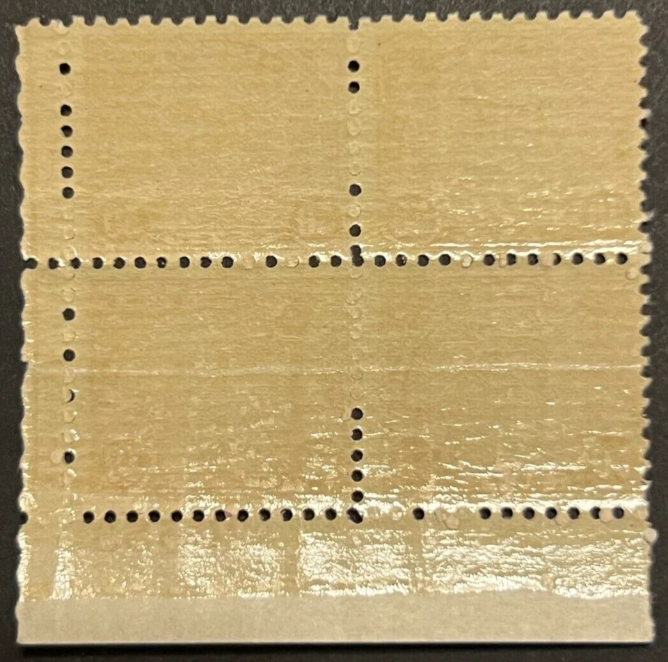 Scott#: 701 - Amphitheater 50¢ 1931 Plate Block of Four MNHOG - Image 2 of 2