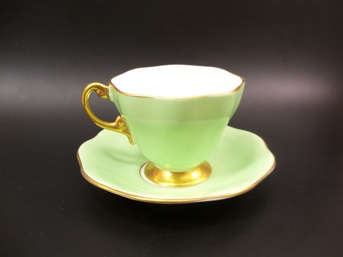 Vintage England E.B. Foley Mint Green & Gold Gilt Tea Cup & Saucer - Picture 6 of 10