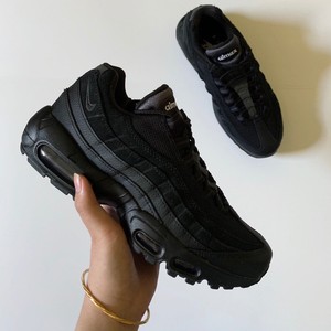 95s nike black