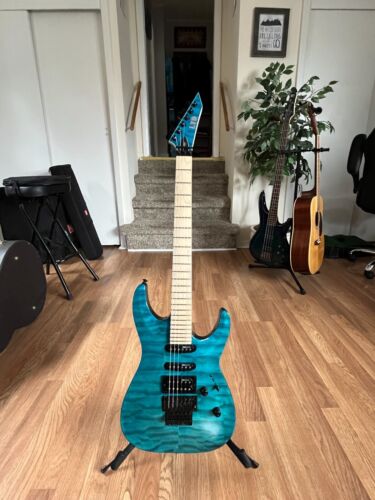 Guitarra Eléctrica ESP LTD MH-203QM Cuerpo Sólido Edredón Tapa de Arce Ver a través del Acabado Azul - Imagen 4 de 9