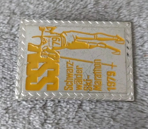 Insigne / broche marathon de ski de la forêt noir 1979 (1) - Photo 3/11