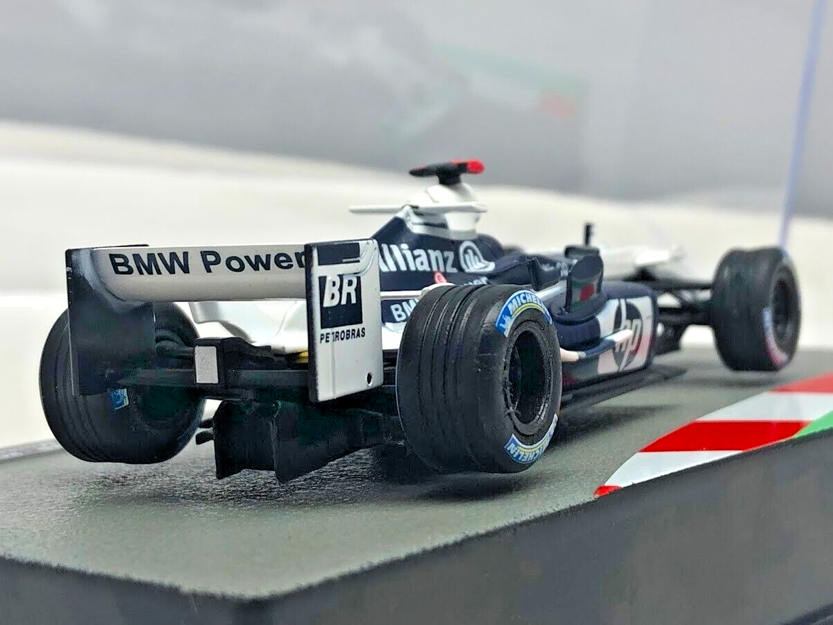 3 2004 BMW Williams FW26 Walrus Nose Montoya 1/43 Diecast Model F1