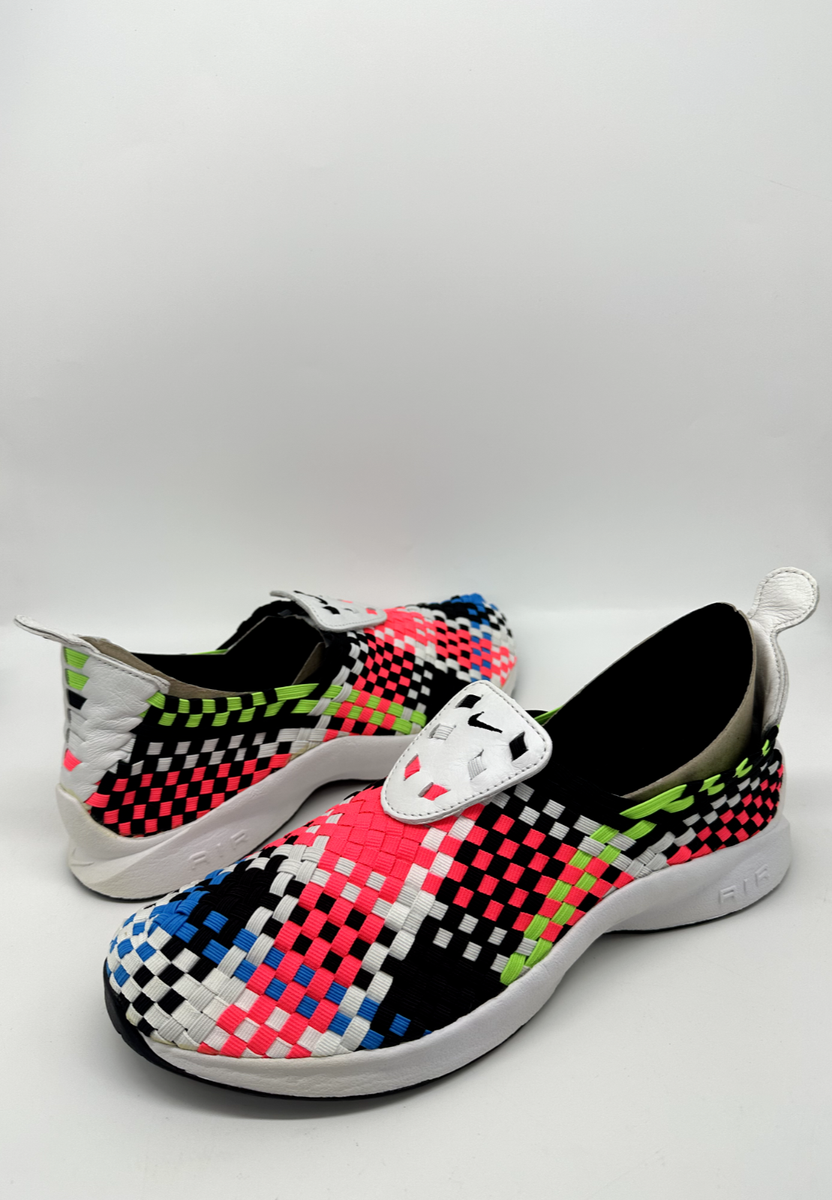 nike air woven sizing