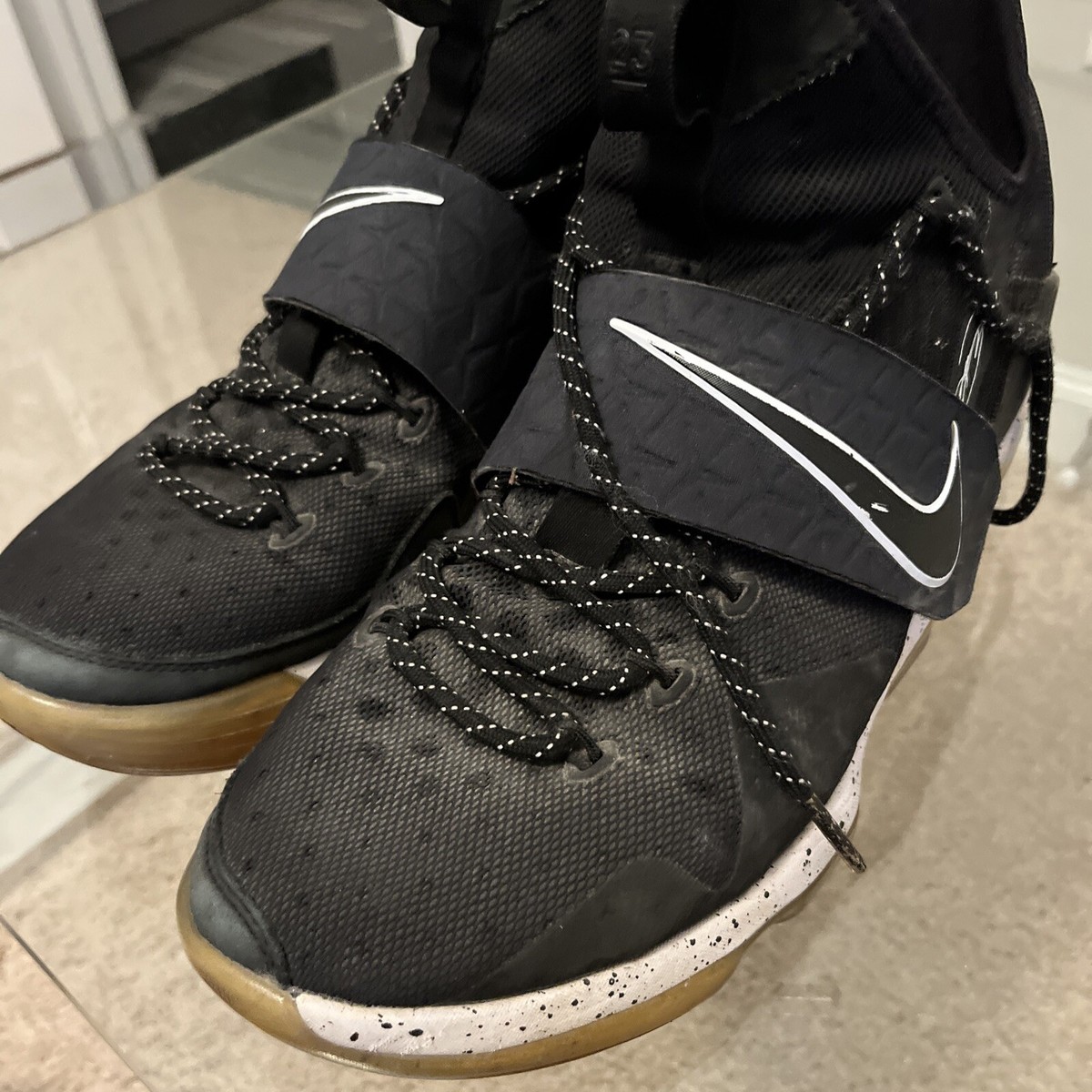 Nike LeBron 14 XIV EP Chase Down 852405-002 Black/White Ice 