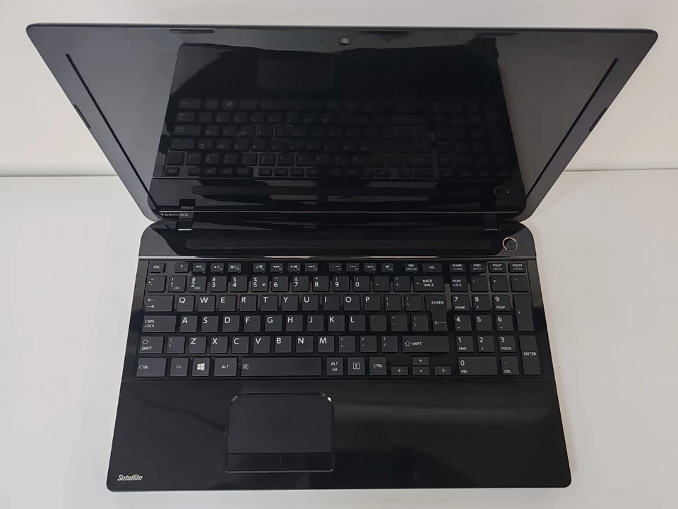 NOTEBOOK TOSHIBA SATELLITE C50B INTEL CELERON N2840 4GB RAM 128GB SSD WIFI W11 - Immagine 3 di 4