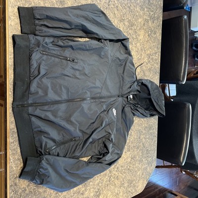 Nike Black Windbreaker Jacket Men s Small Lightweight Sporty Large