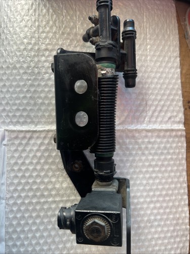 M90-6009 KENWORTH T680 PACCAR MX-13 DIESEL COOLANT DEFF SOLENOID VALVE 5502-07