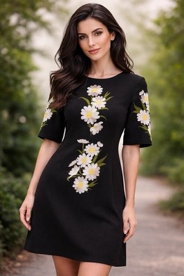 Few Moda New York Black Daisy Embroidered Short Sleeve Mini Dress Size M(Small)
