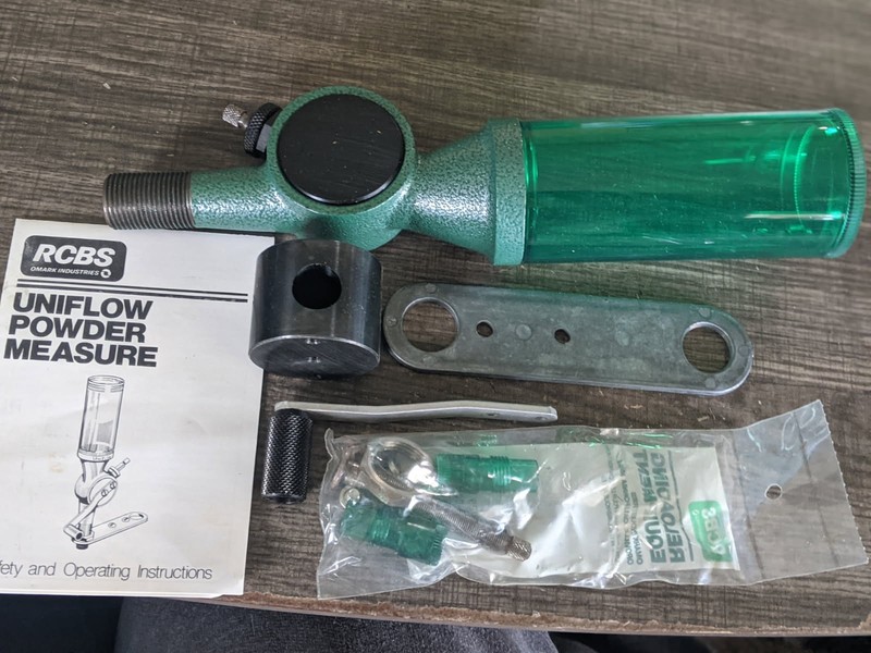 RCBS UNIFLOW POWDER MEASURE COMBO 09000 IN BOX SOME PARTS ARE STILL SEALED READ