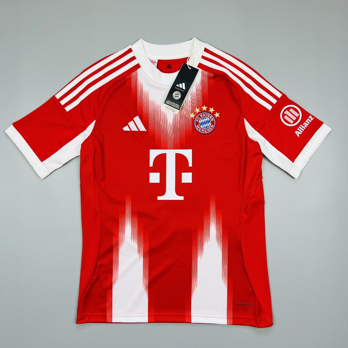 T-shirt Enfant FC Bayern München – Kimmich – 100% Coton, Coupe Droite, Lavage 30°C – Tenue Officielle Pour Jeunes Fans