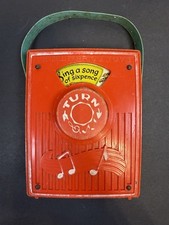 Vintage 1967 Fisher Price Pocket Radio 775 Music Box Sing a Song of Sixpence