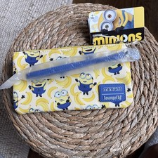minions loungefly Wristlet Coin Purse, NEW, Great For Gift